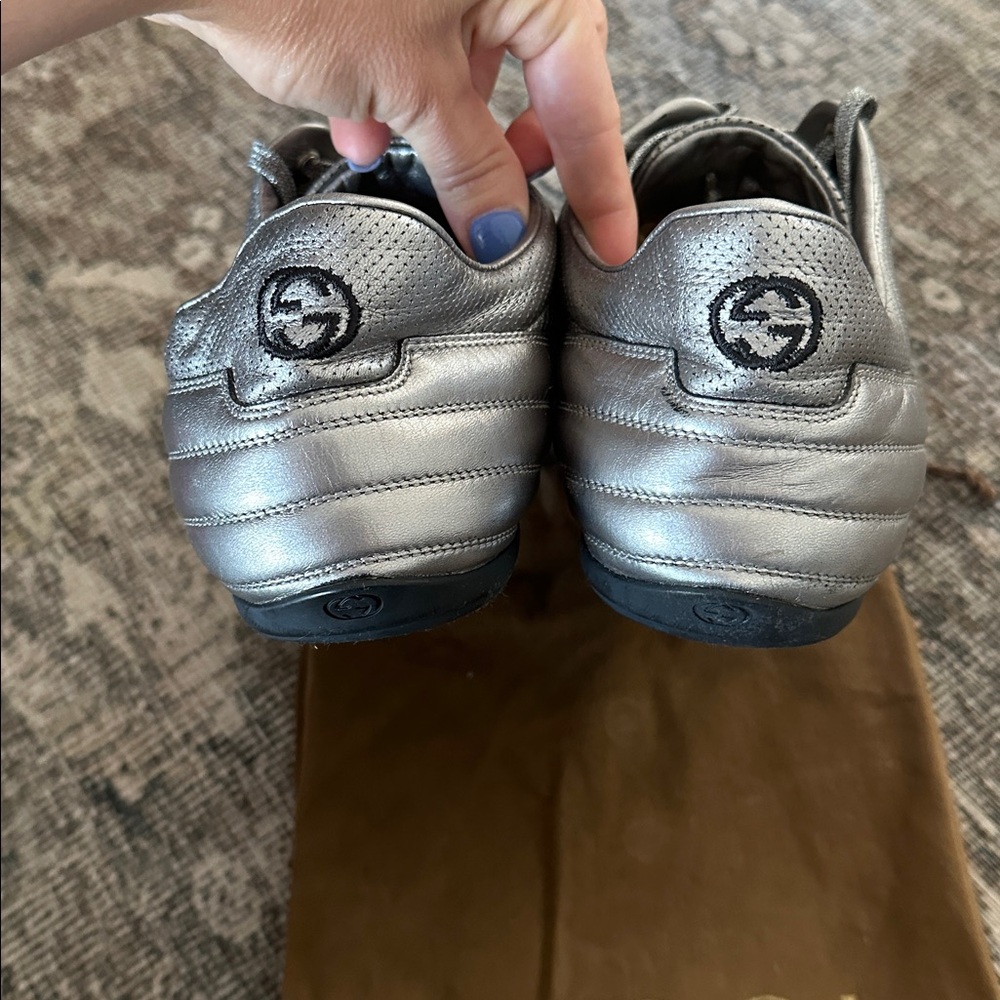 Gucci mens trainers 170576 silver web low top 10G - Picture 5 of 9